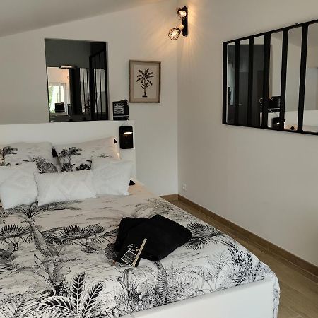 L'Atelier Saint-Sulpice Entre Bordeaux Et St Emilion Bed & Breakfast Bagian luar foto